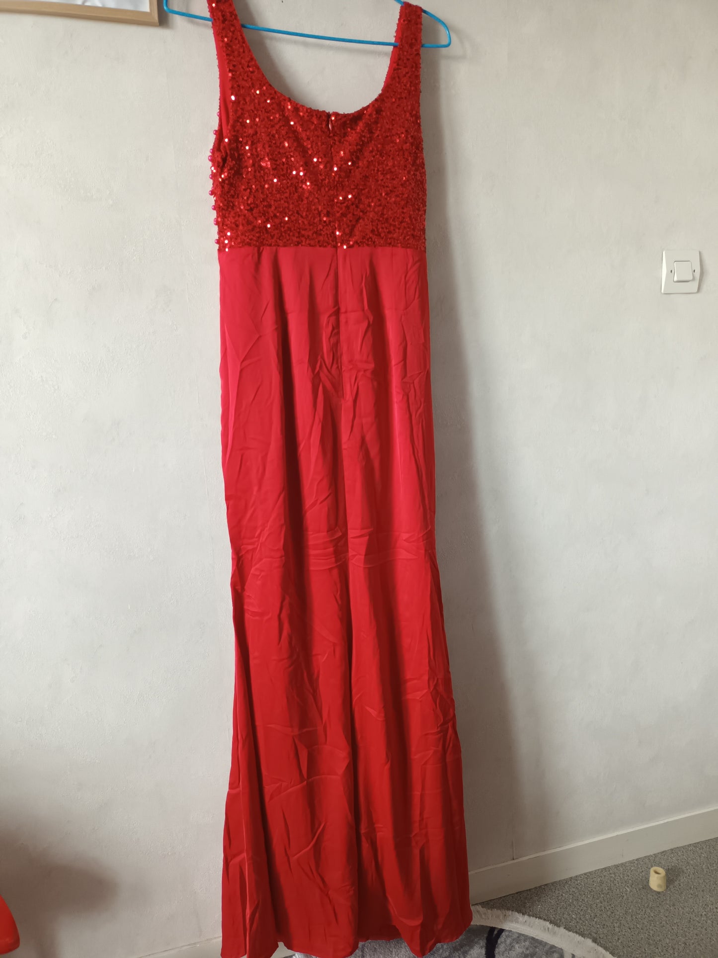 Robe de soirée femme , robe de mariage longue et élégante sans manche haut pailleté fente de coté