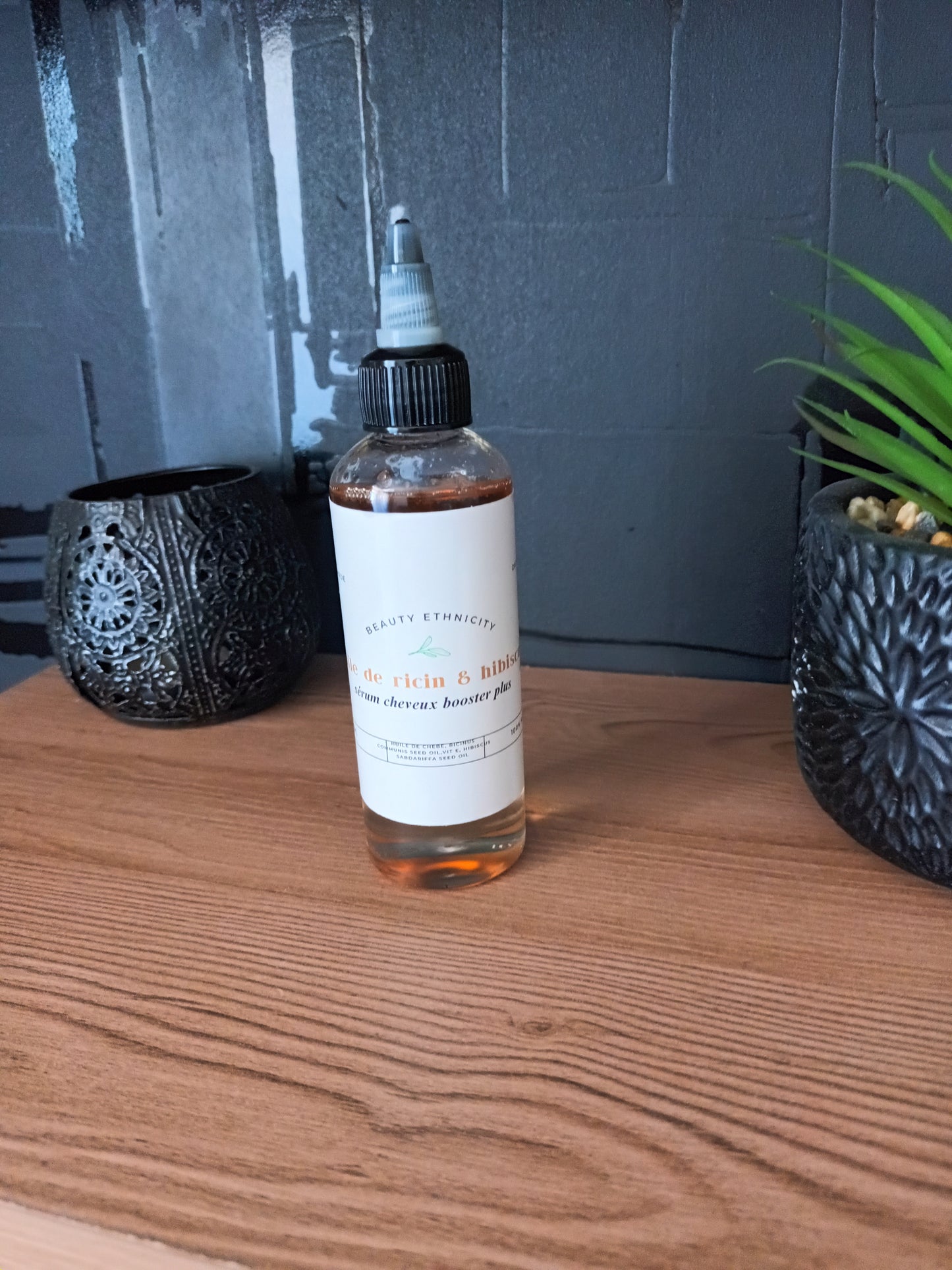 Sérum booster plus pour cheveux à base d'huile végétales pour activer la pousse huile de ricin , romarin qui nourrissent en profondeur