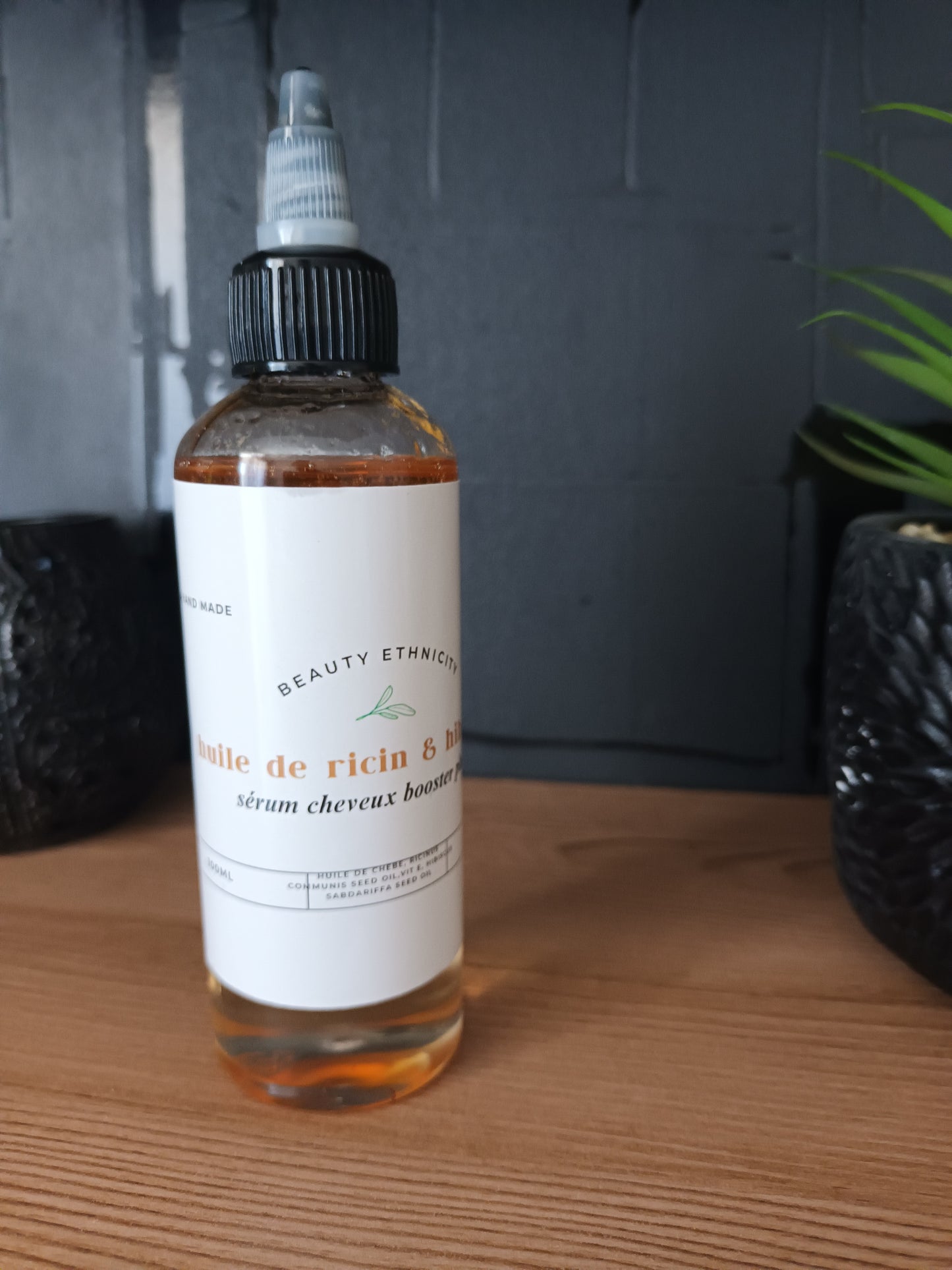 Sérum booster plus pour cheveux à base d'huile végétales pour activer la pousse huile de ricin , romarin qui nourrissent en profondeur
