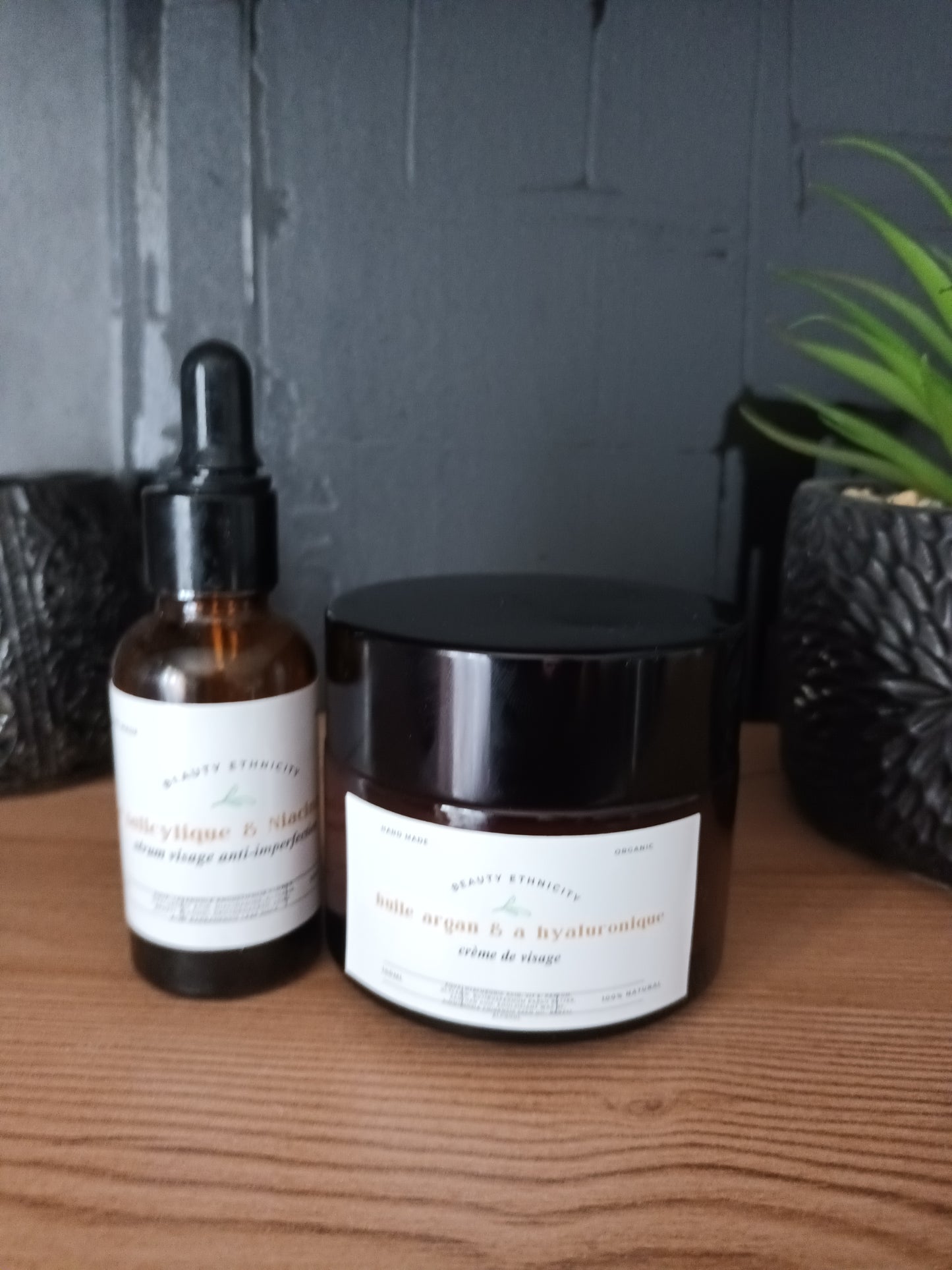 Duo sérum visage anti-imperfection à la niacinamide plus crème de visage à l'acide hyaluronique pour un teint radieux et hydrater