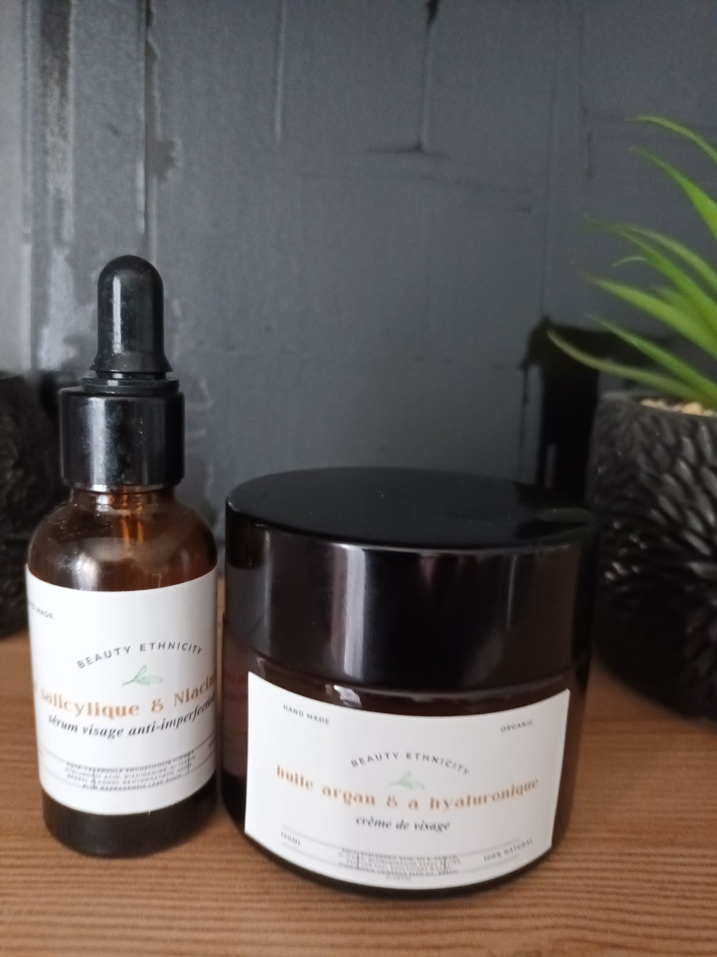 Duo sérum visage anti-imperfection à la niacinamide plus crème de visage à l'acide hyaluronique pour un teint radieux et hydrater