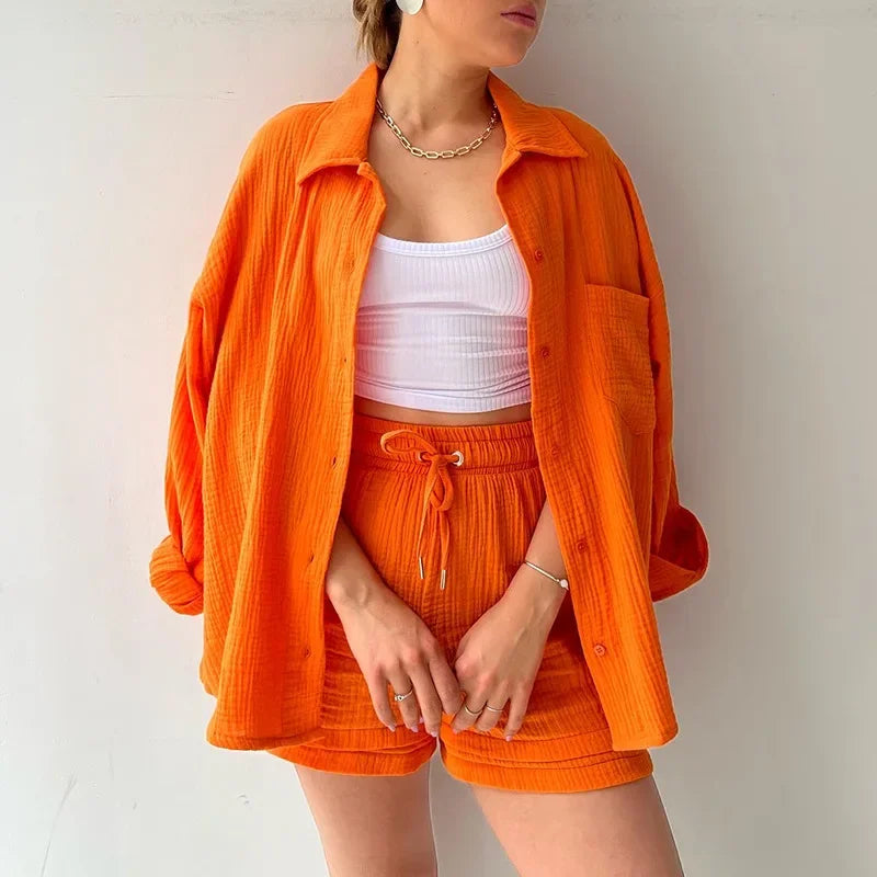 Ensemble deux pièces décontracté à manches longues et short pour femme en coton, tenue tendance à boutons, couleur unie et plissée, collection été