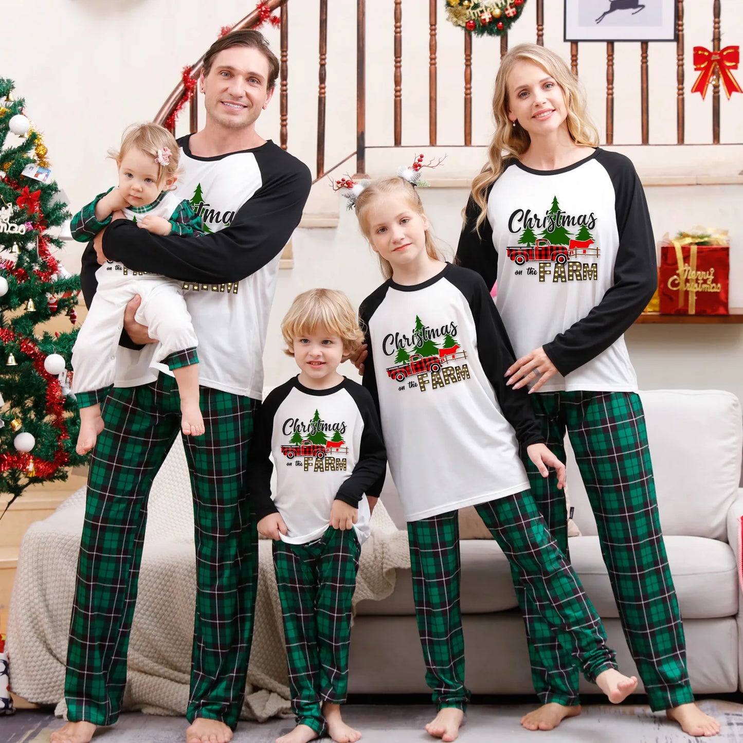 Ensemble pyjama 2 pièces assorti pour toute la famille (maman, papa, enfants) : barboteuses bébé, vêtements de nuit amples et décontractés, pyjamas de Noël pour toute la famille.
